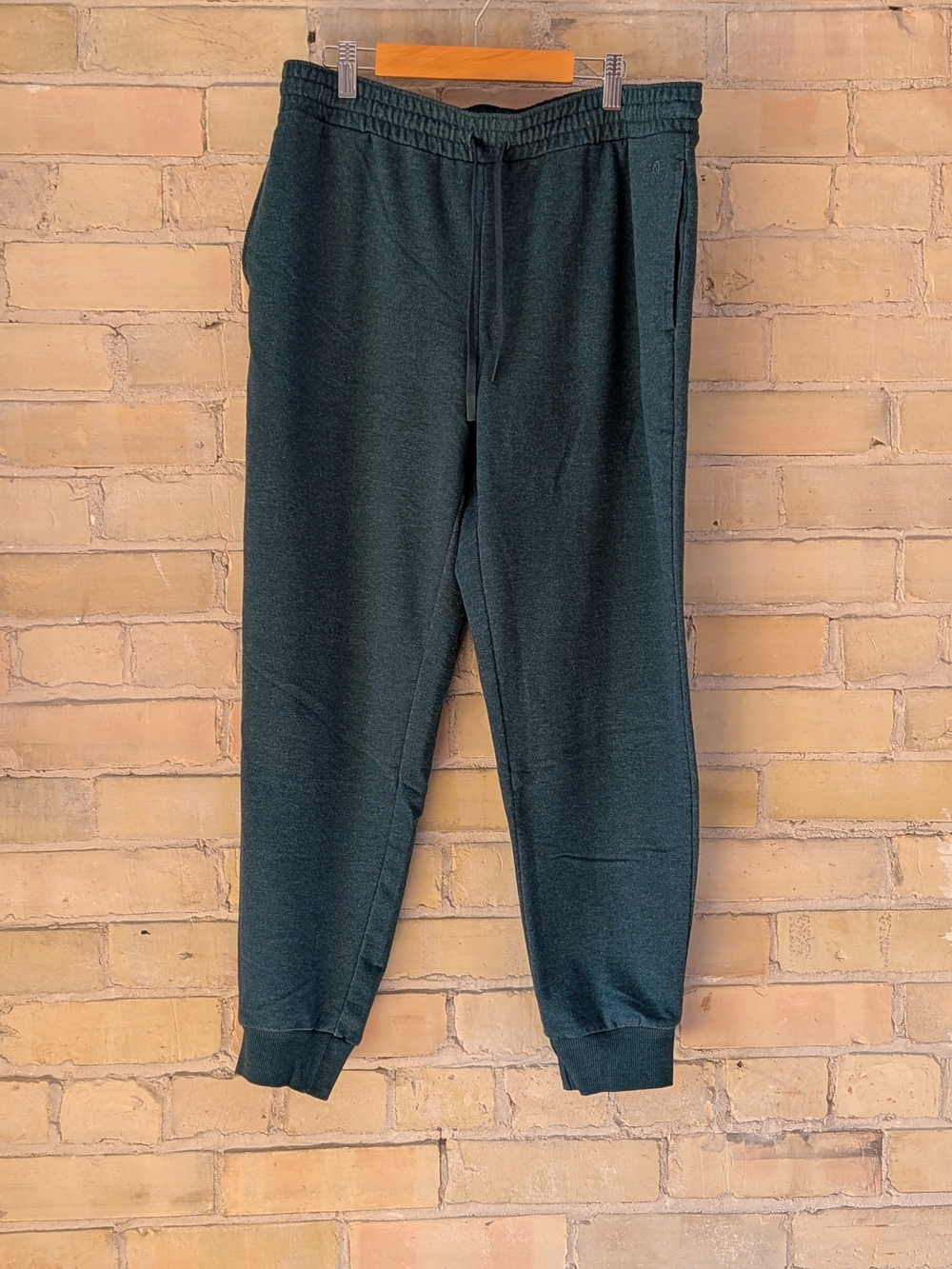 Hyba Women's Dark Green Jogger Sweatpants